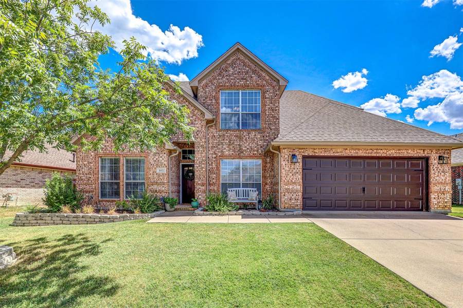 8413 Emerald Circle, North Richland Hills, TX 76180