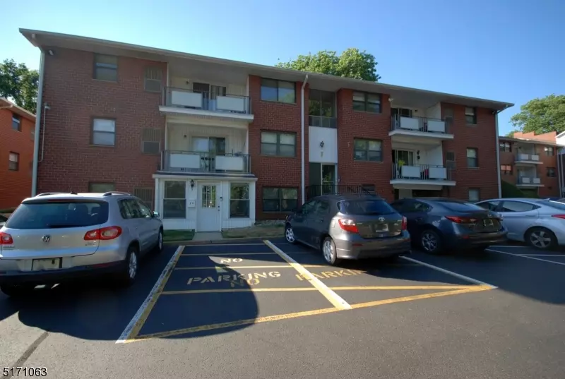 1300 Rock Ave #1, North Plainfield Boro, NJ 07060