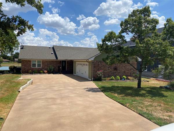 102 Blackfoot Trail, Lake Kiowa, TX 76240