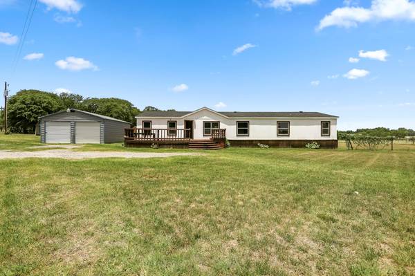 100 Arunda Court, Weatherford, TX 76085