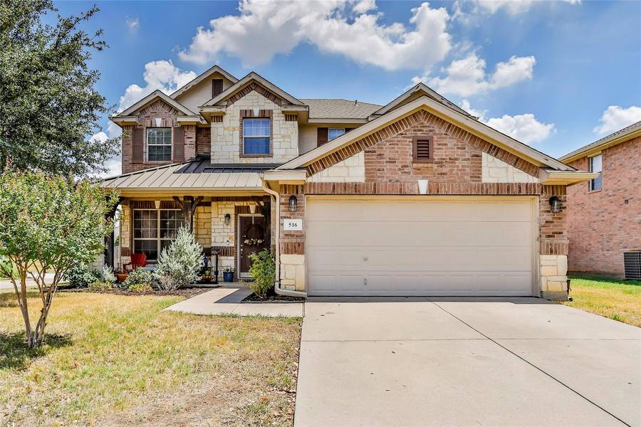 516 Angela Lane, Euless, TX 76039