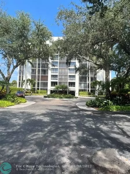 Boca Raton, FL 33434,7819 Lakeside Blvd  #881