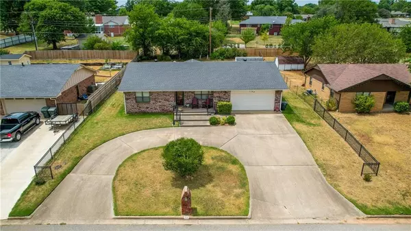 104 Lana Drive, Pauls Valley, OK 73075