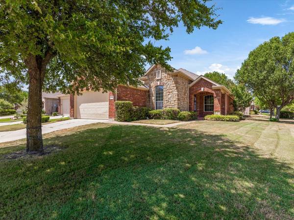 336 Wrangler Drive, Fairview, TX 75069