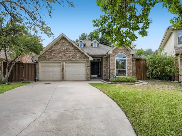 9005 Cumberland Drive, Irving, TX 75063