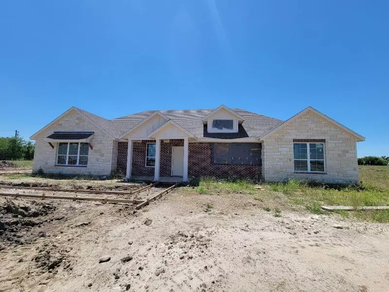 2402 Black Jack Oak Road, Terrell, TX 75161