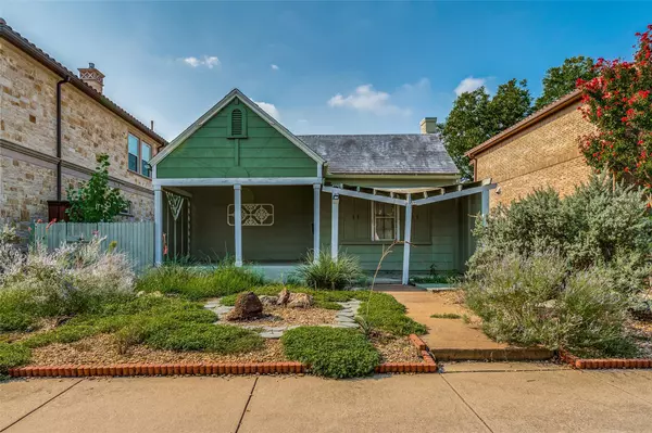 4055 Mattison Avenue, Fort Worth, TX 76107