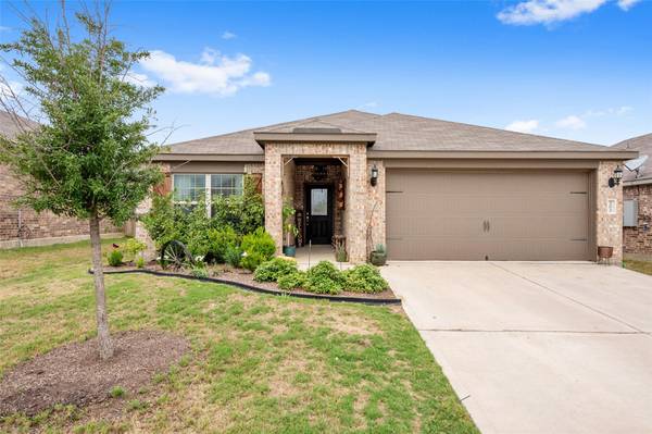 202 Kennedy Drive, Venus, TX 76084