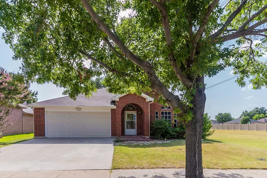 3109 Green Vista Trail, Grand Prairie, TX 75052