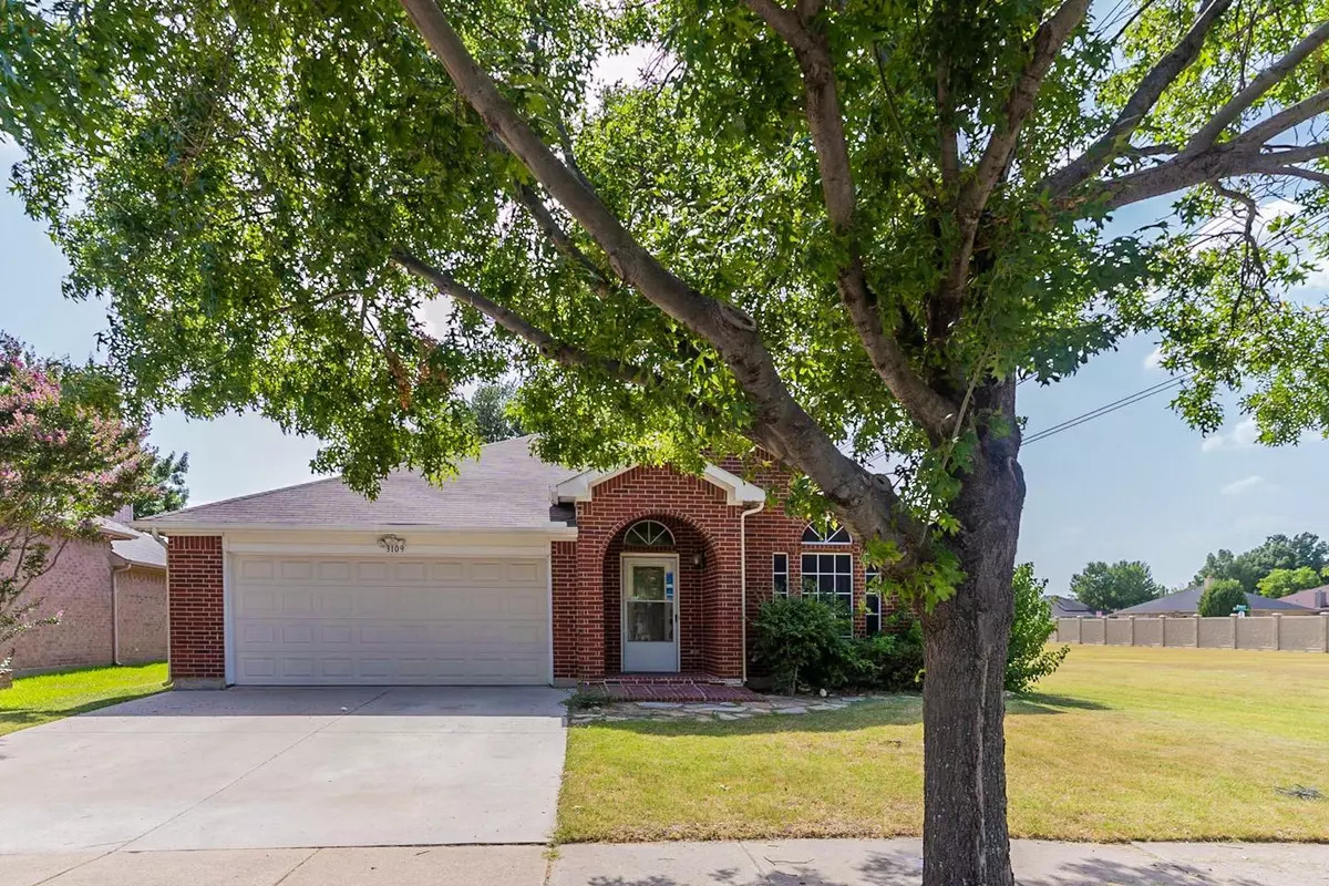 Grand Prairie, TX 75052,3109 Green Vista Trail