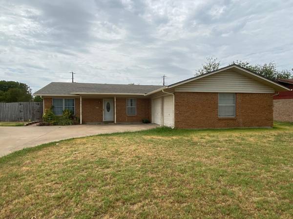 1708 10th Street, Mineral Wells, TX 76067