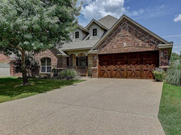 116 Castle Pines Drive, Willow Park, TX 76008