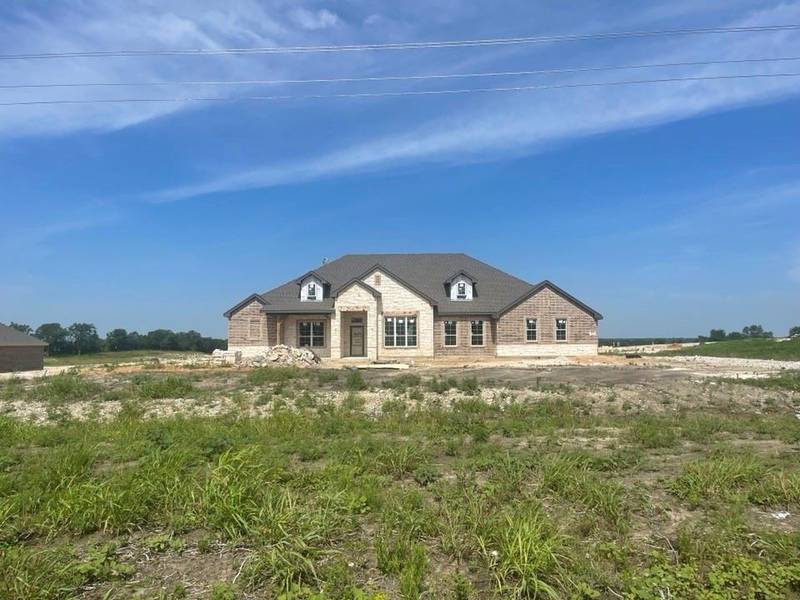 421 Durning Road, Van Alstyne, TX 75495