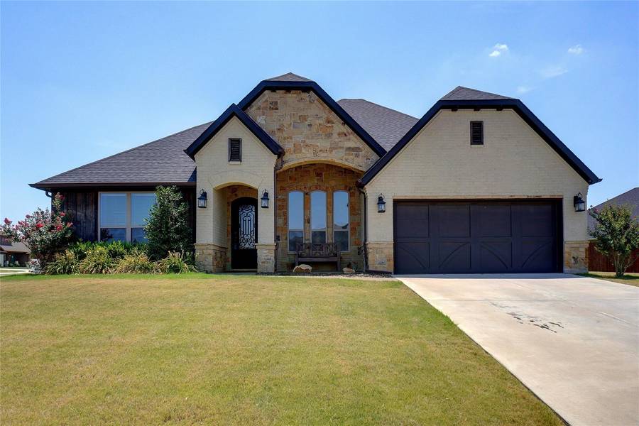 201 Harp Avenue, Godley, TX 76044