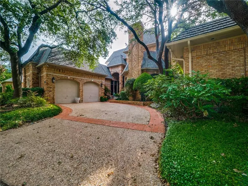 7152 Helsem Bend, Dallas, TX 75230