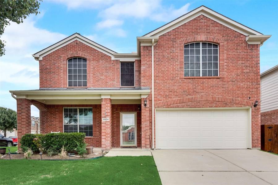 9924 Lamberton Terrace, Fort Worth, TX 76244