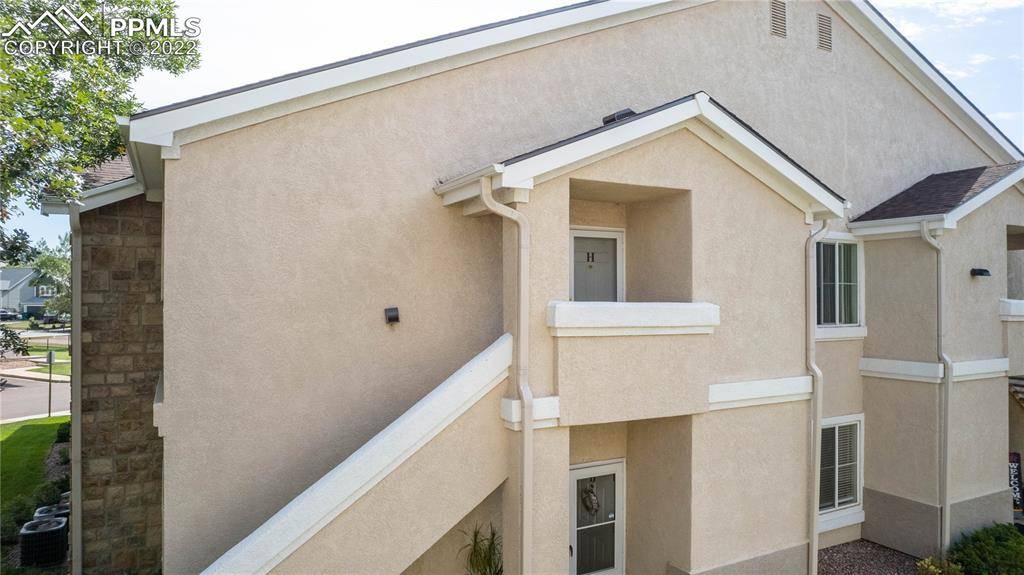 3750 Strawberry Field GRV #H, Colorado Springs, CO 80906