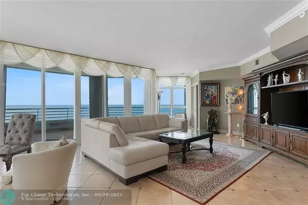 Lauderdale By The Sea, FL 33062,1700 S Ocean Blvd  #10A