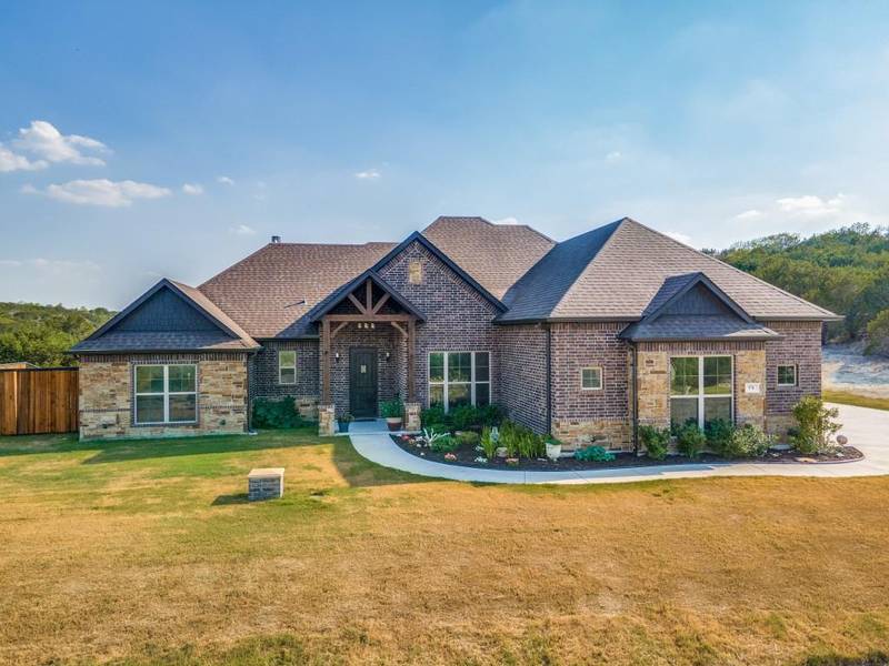 174 Cedar Mountain Drive, Weatherford, TX 76085