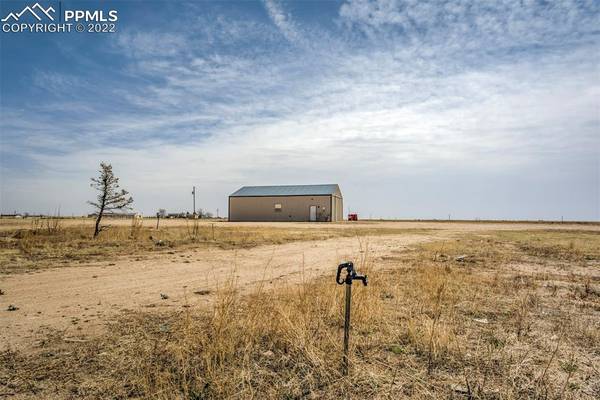 3810 Sengbeil RD, Yoder, CO 80864