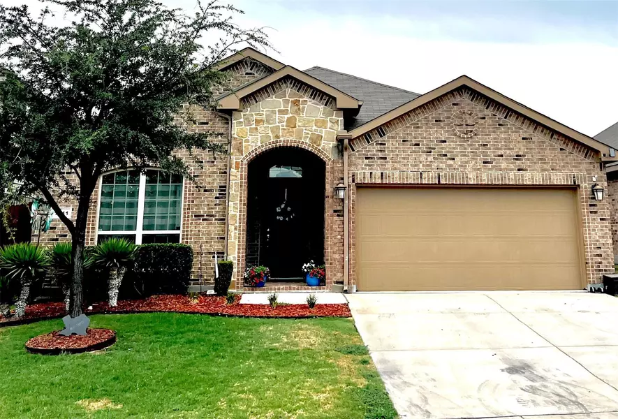 1241 Glen Court, Weatherford, TX 76087