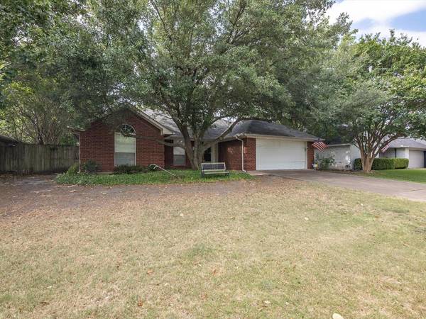 308 Morene Avenue, Waxahachie, TX 75165