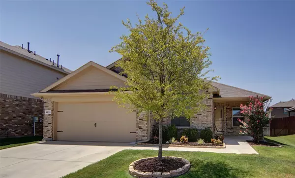 4233 Tollcross Lane, Fort Worth, TX 76123