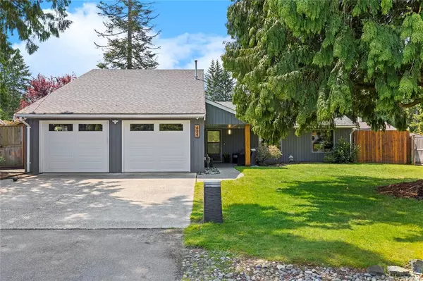 Qualicum Beach, BC V9K 1B8,434 Illiqua Rd