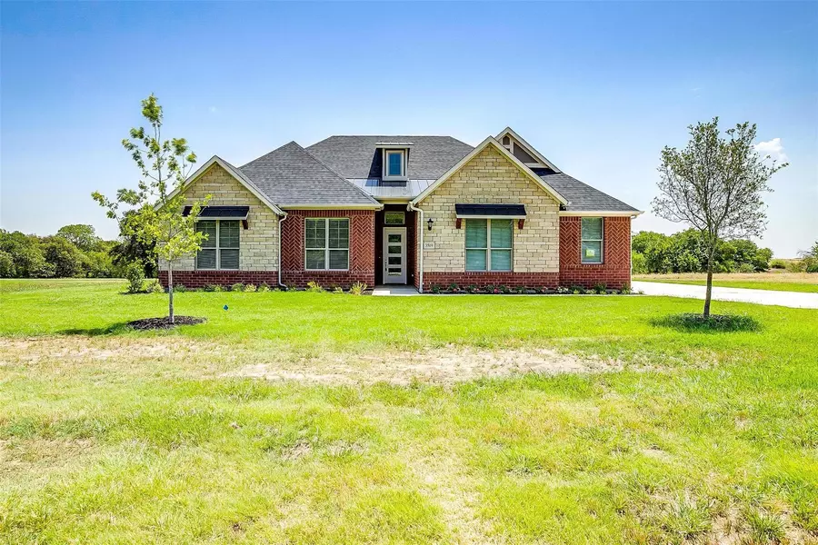 3519 County Road 405, Alvarado, TX 76009