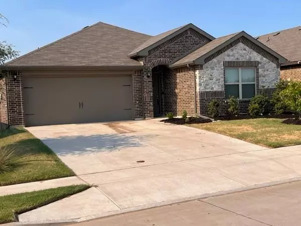 Weatherford, TX 76087,904 Deer Valley Drive