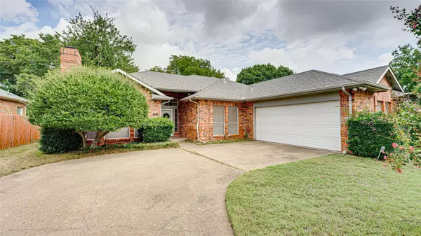 Desoto, TX 75115,1021 Crestwood Court