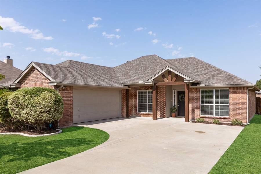 264 Cobblestone Circle, Red Oak, TX 75154