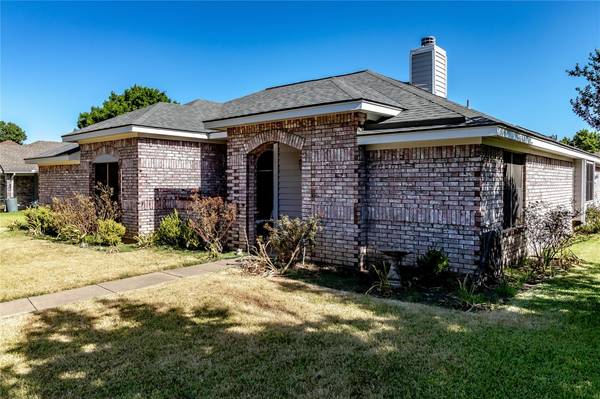 2309 Brookside Drive, Rowlett, TX 75088