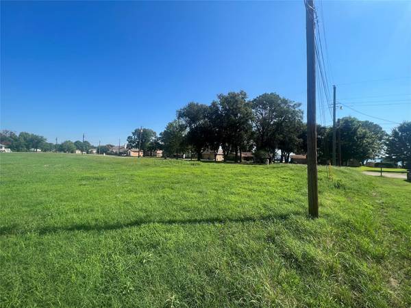 0 Matador Ranch Road, Trinidad, TX 75163