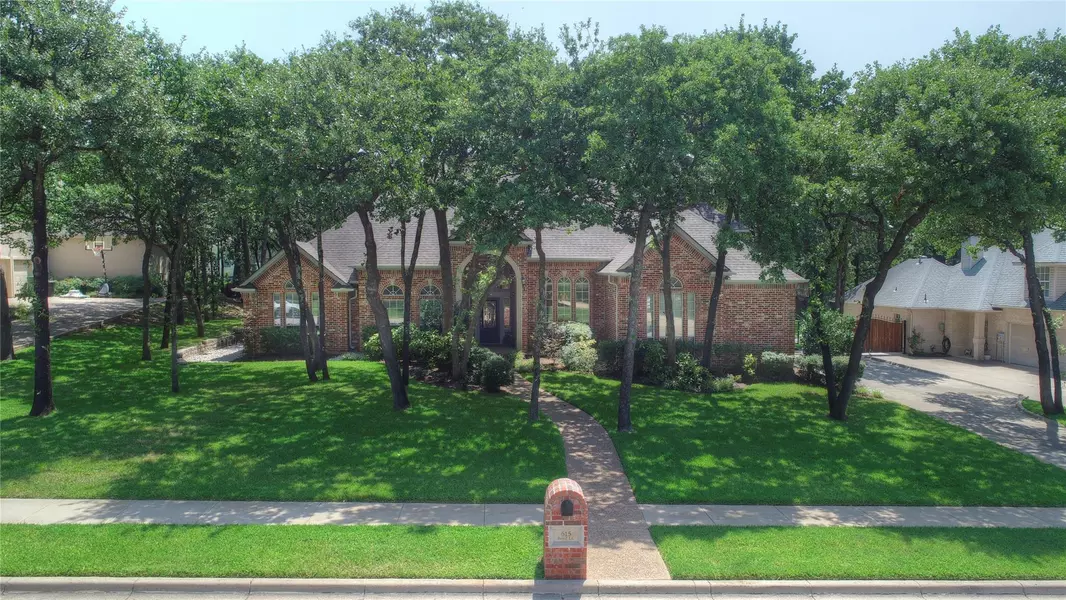 615 Royal Lane, Southlake, TX 76092