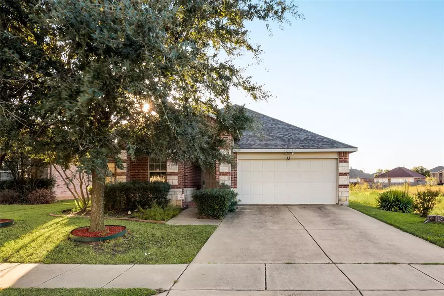 12717 Harvest Grove Drive, Fort Worth, TX 76244