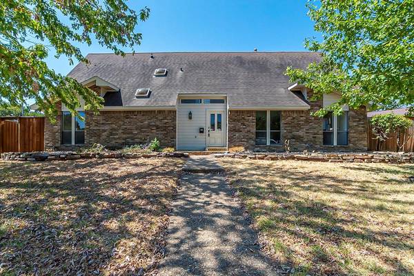 3000 Dibrell Drive, Plano, TX 75023