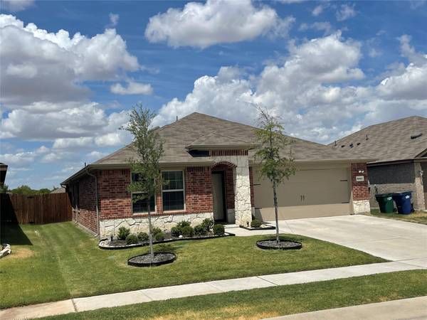 3347 Hawkins Drive, Fate, TX 75189