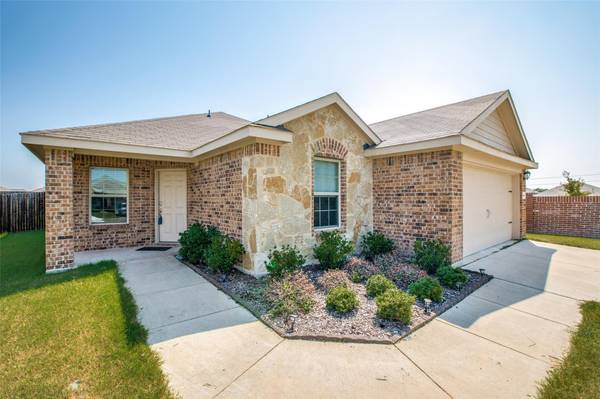 2420 Costley Court, Fate, TX 75189