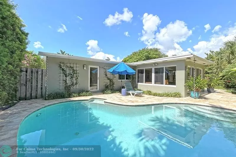 325 NE 28th St, Wilton Manors, FL 33334