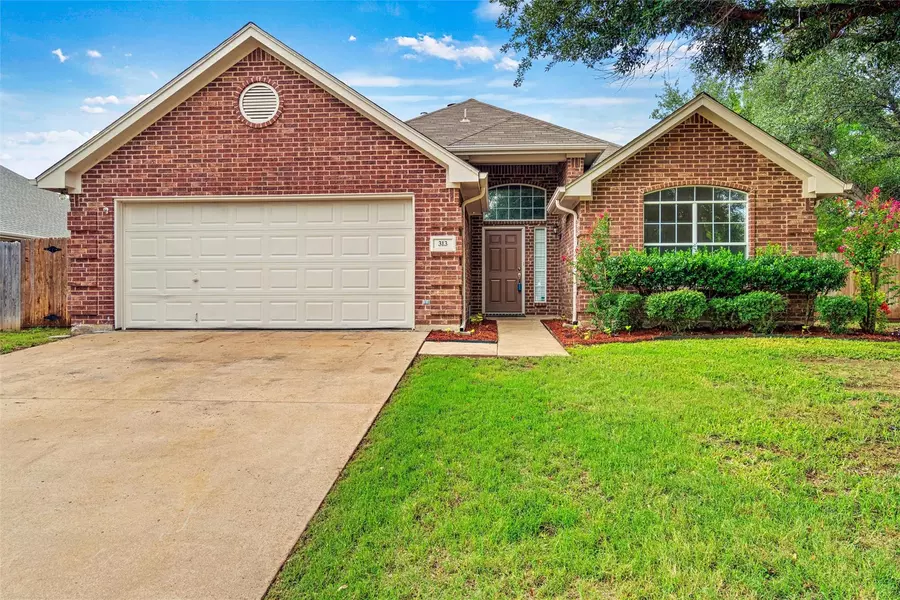 313 Willow Street, Crowley, TX 76036