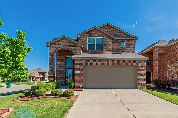 8801 Deadwood Lane, Aubrey, TX 76227