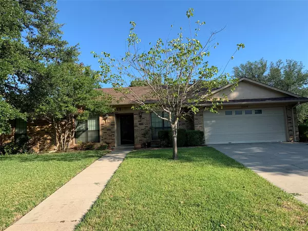 2508 Bowling Green Street, Denton, TX 76201