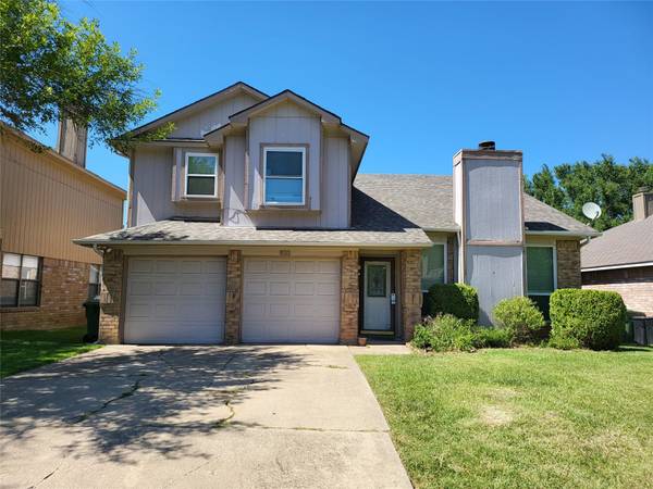 833 Wyndham Place, Arlington, TX 76017