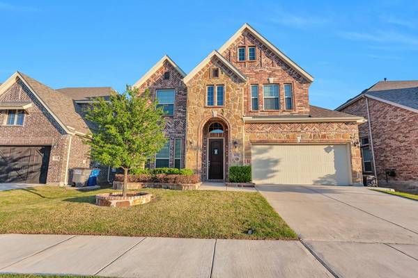 913 Yarrow Street, Little Elm, TX 75068