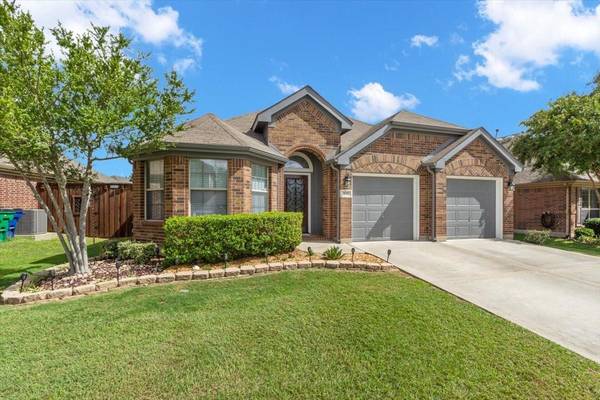 312 Hackberry Drive, Fate, TX 75087