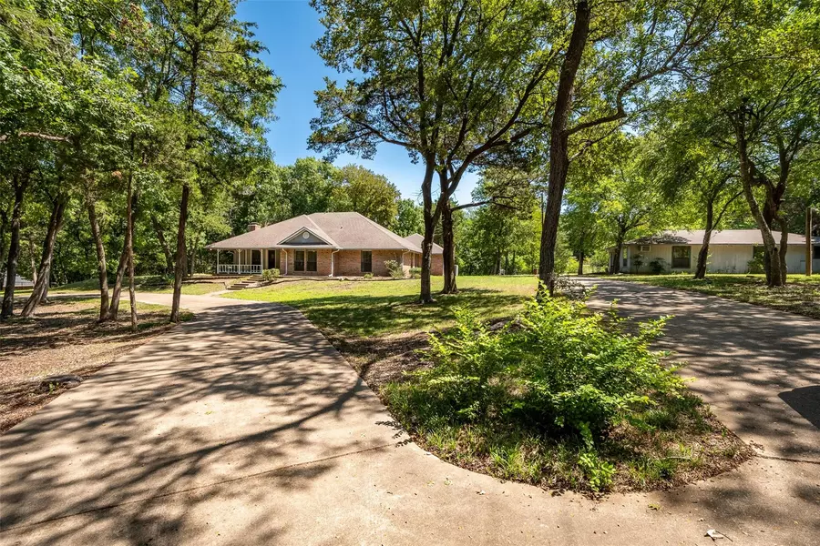 6421 Montgomery Road, Midlothian, TX 76065