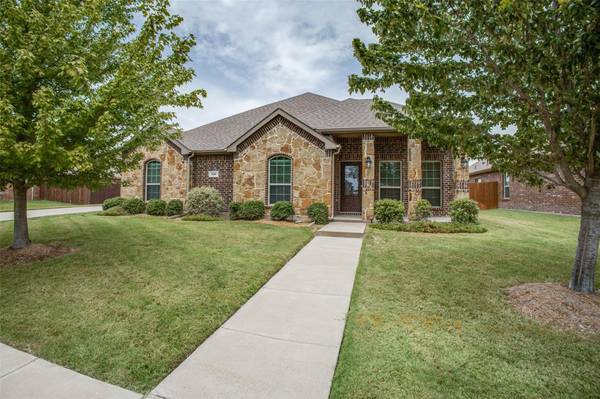 417 Temple Trail, Forney, TX 75126