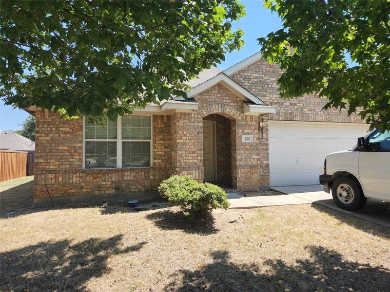 308 Wenrick Drive, Roanoke, TX 76262