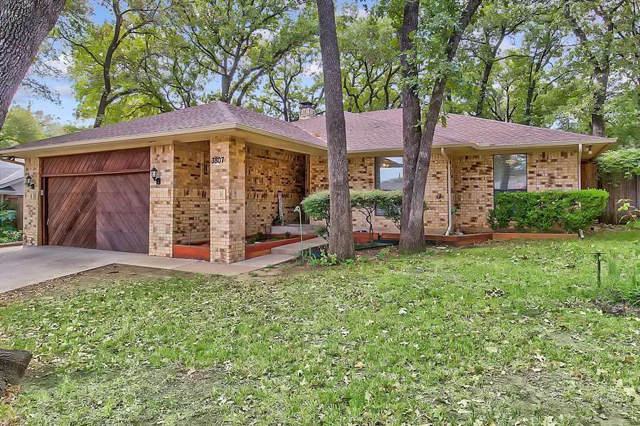 3807 Double Oak Lane, Irving, TX 75061